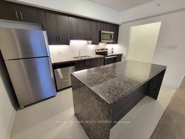 Beautiful 4th floor condo unit in Fennel One, part of the new culinary inspired Bistro 6 complex.