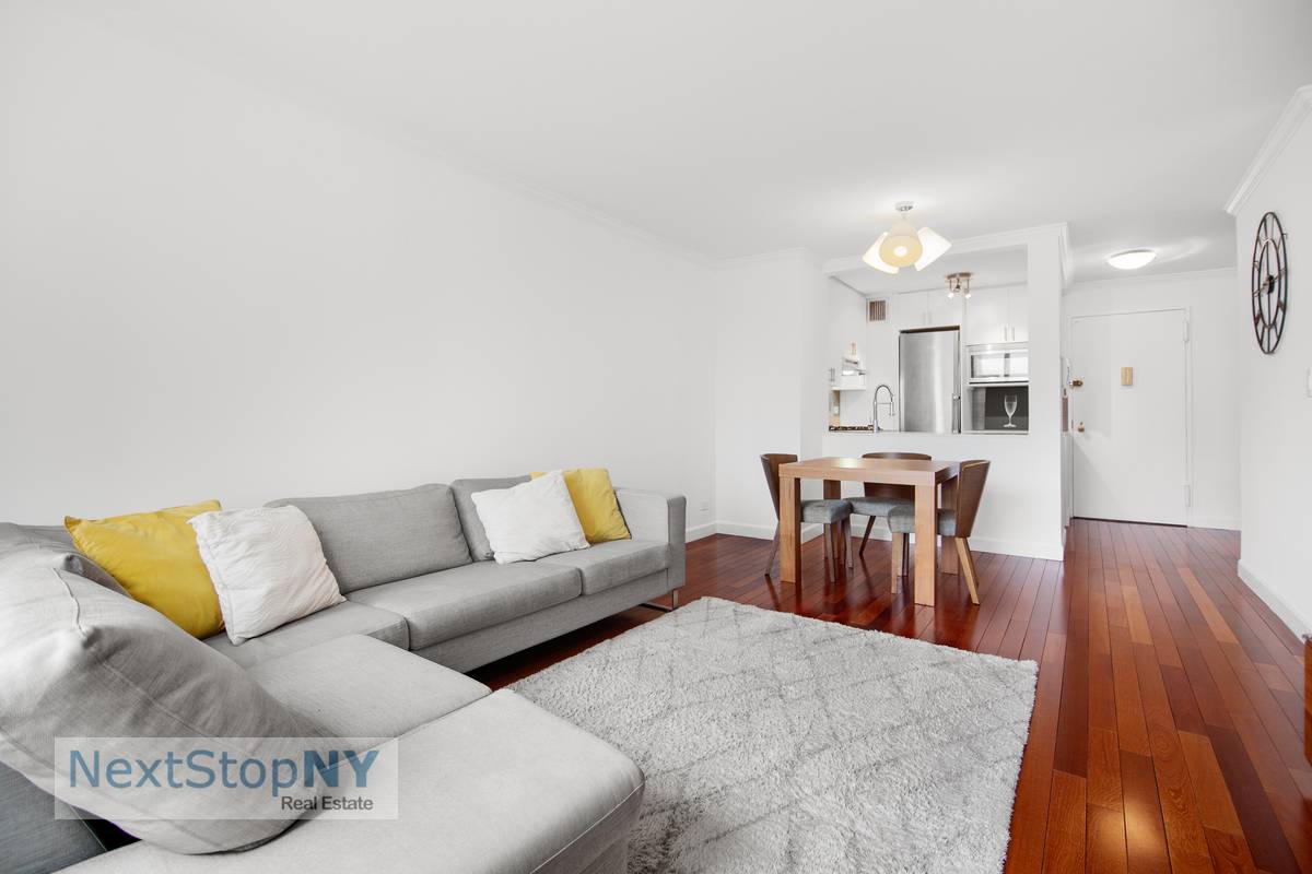 If you're looking for open city views, this may be the one !