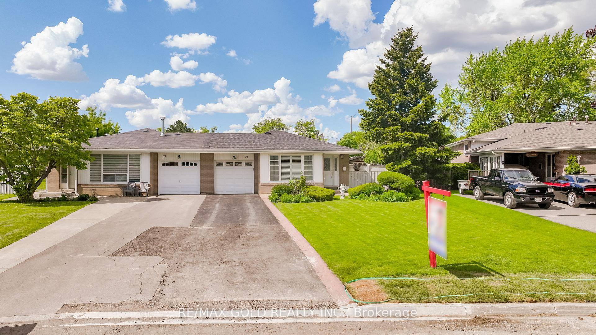 WELCOME TO 57 CATHCART CRES !