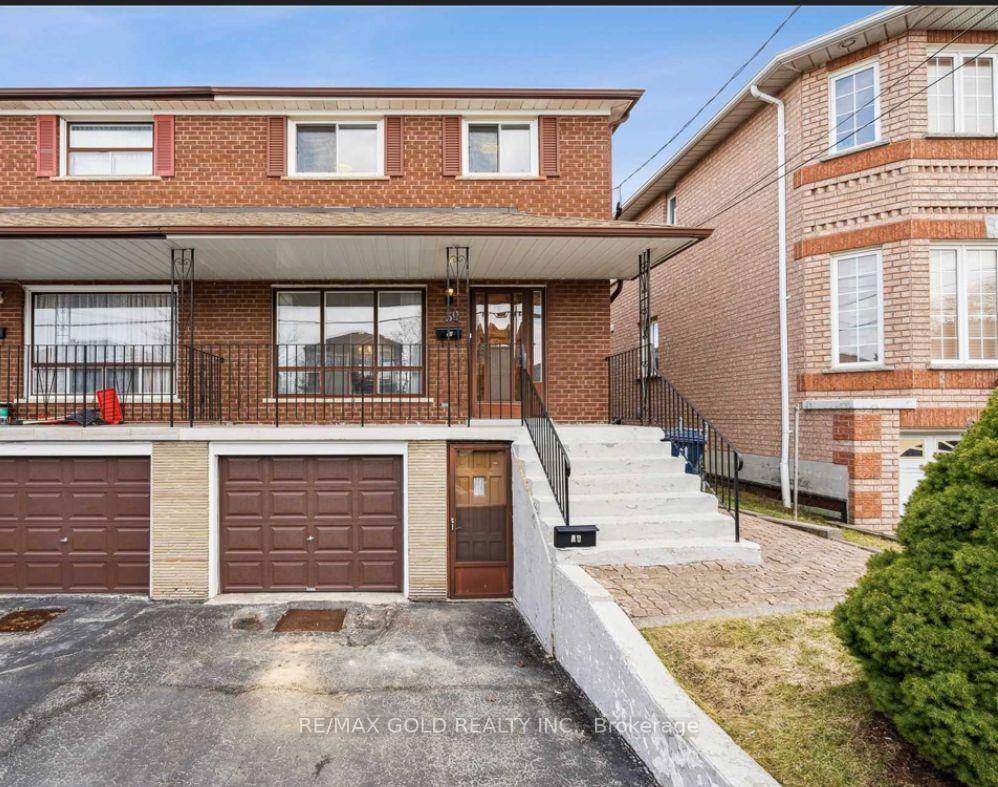 Set on a 25' x 104' lot, this semi detached 2 storey home offers 4 2 bedrooms, 3 bathrooms, and approx.