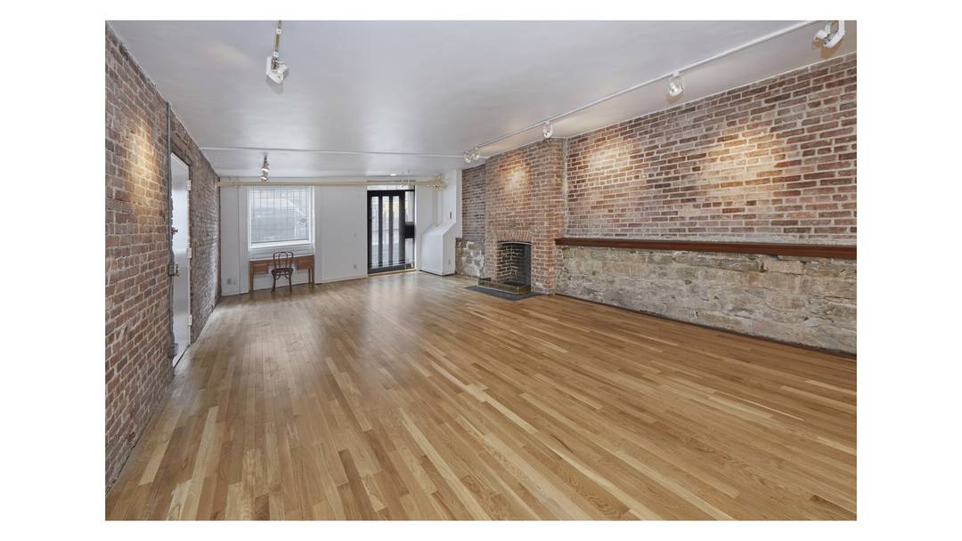 A Rare Chelsea Full Floor Open Loft with Yard Price Reduced !