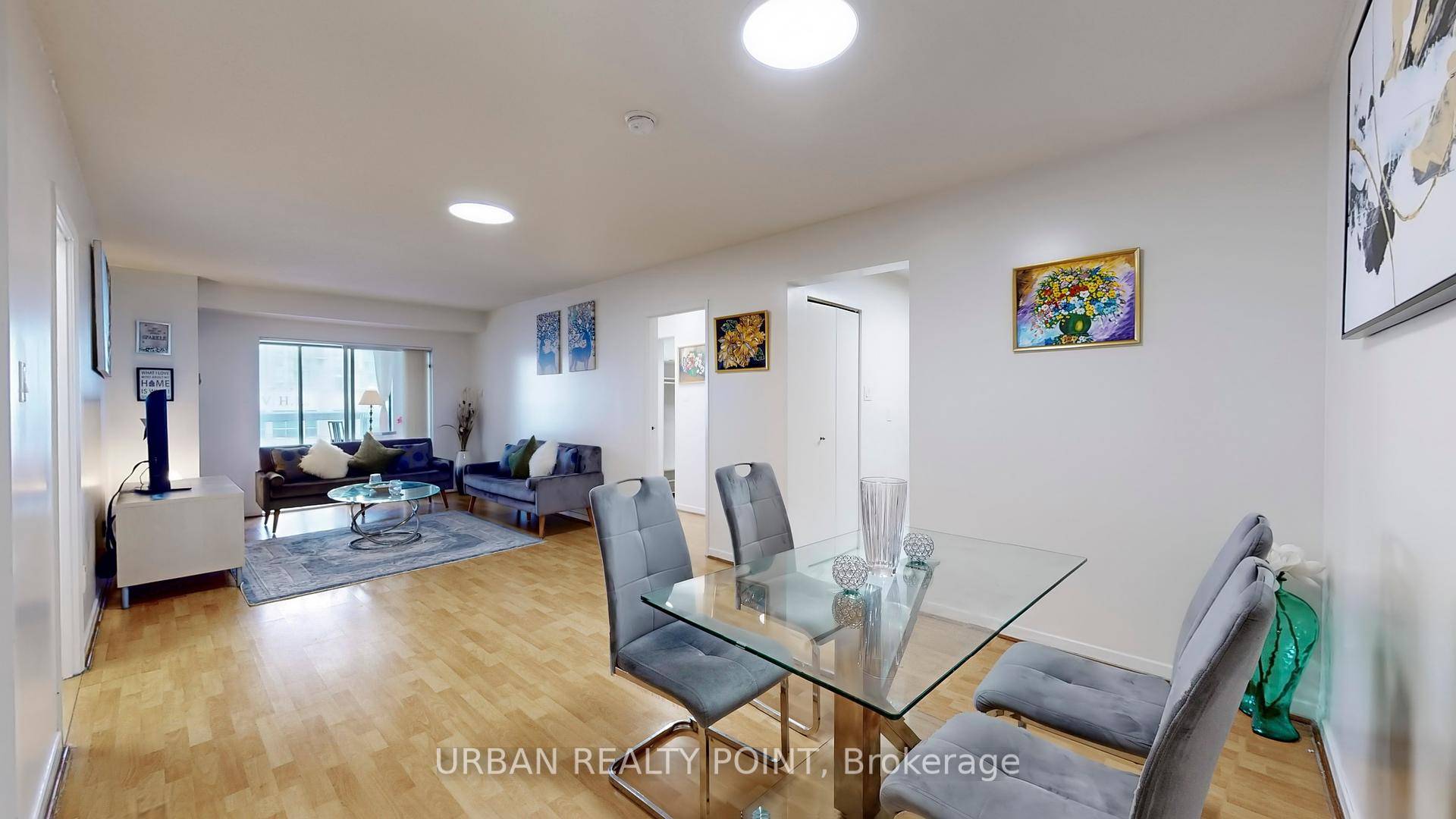 Your Dream Home Awaits ! Perfect for savvy buyers and investors, this stunning 2 1 bed, 2 bath condo offers convenience and comfort.