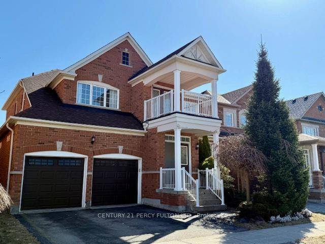 Gorgeous 4 Bed. Detached Home In Sought After Greensborough Location.