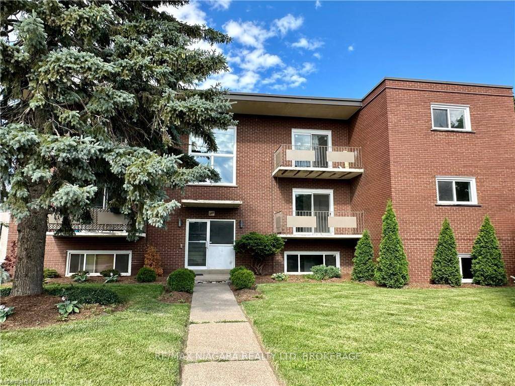 Welcome to 286 Vine St, St.