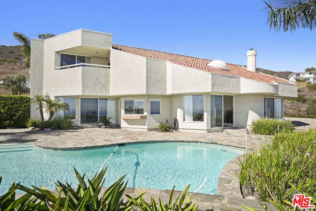 32215   Pacific Coast Hwy 4BR Malibu La