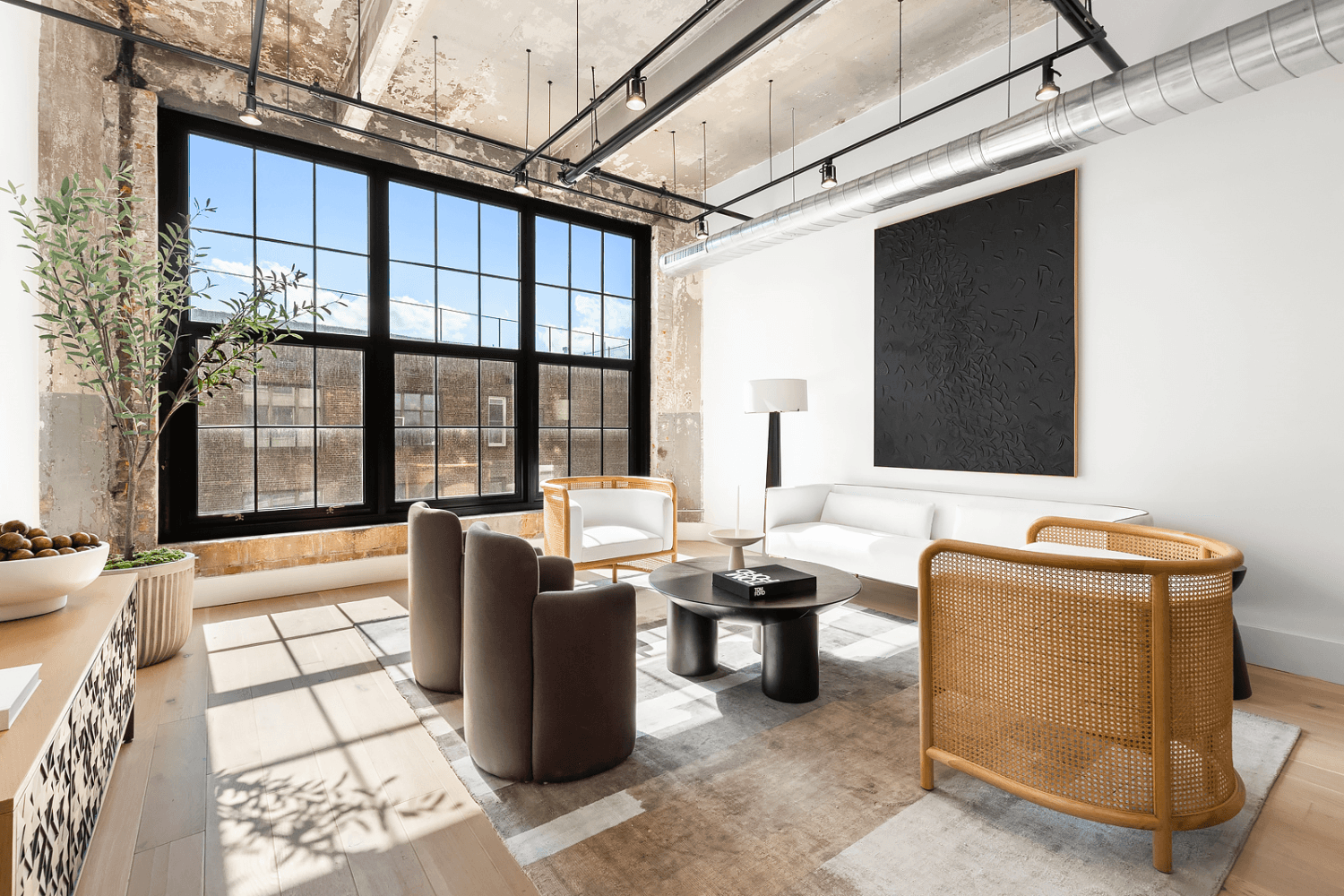 Experience a luxurious rental lifestyle in one of the city's most desirable waterfront neighborhoods in this impeccably crafted 1 bedroom, 1 bathroom duplex apartment at Williamsburg Lofts.