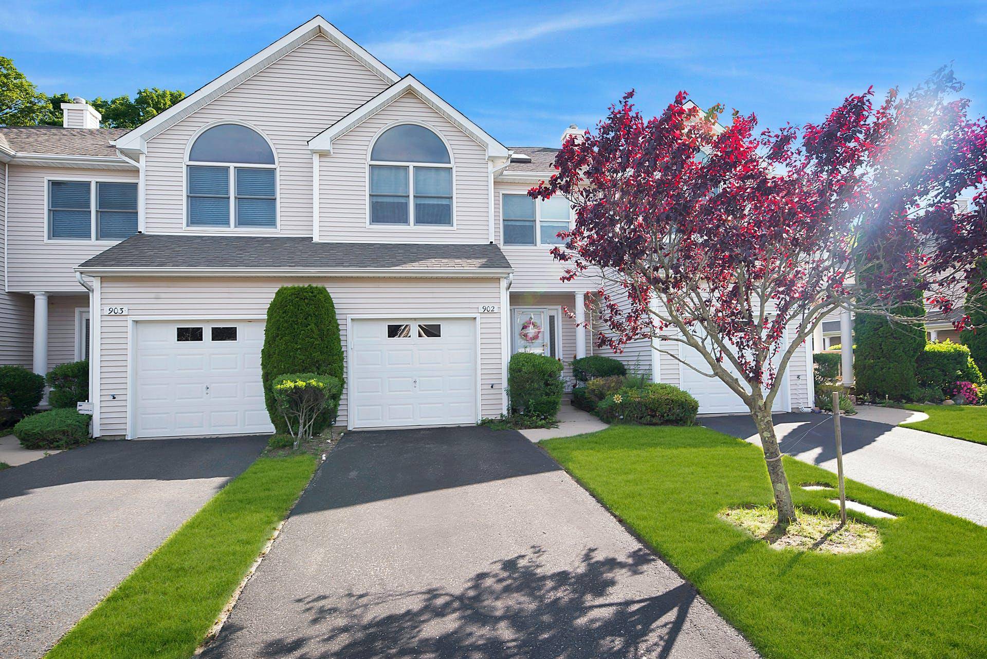 This sunny, spacious 2 bedroom, 2.