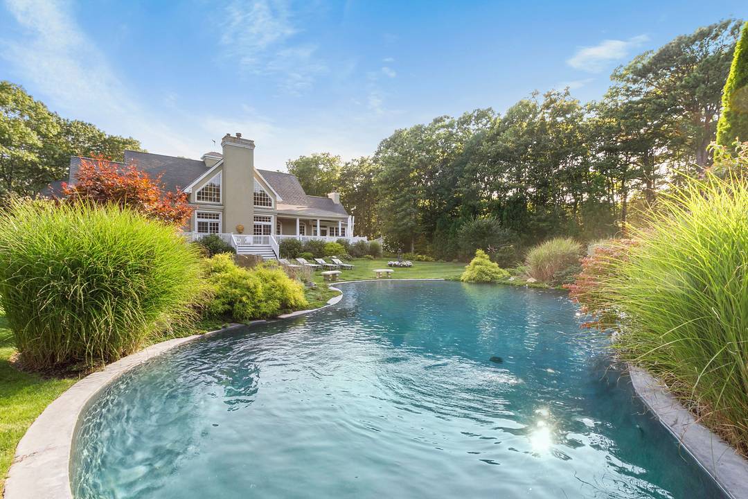 Spectacular Hampton's Home