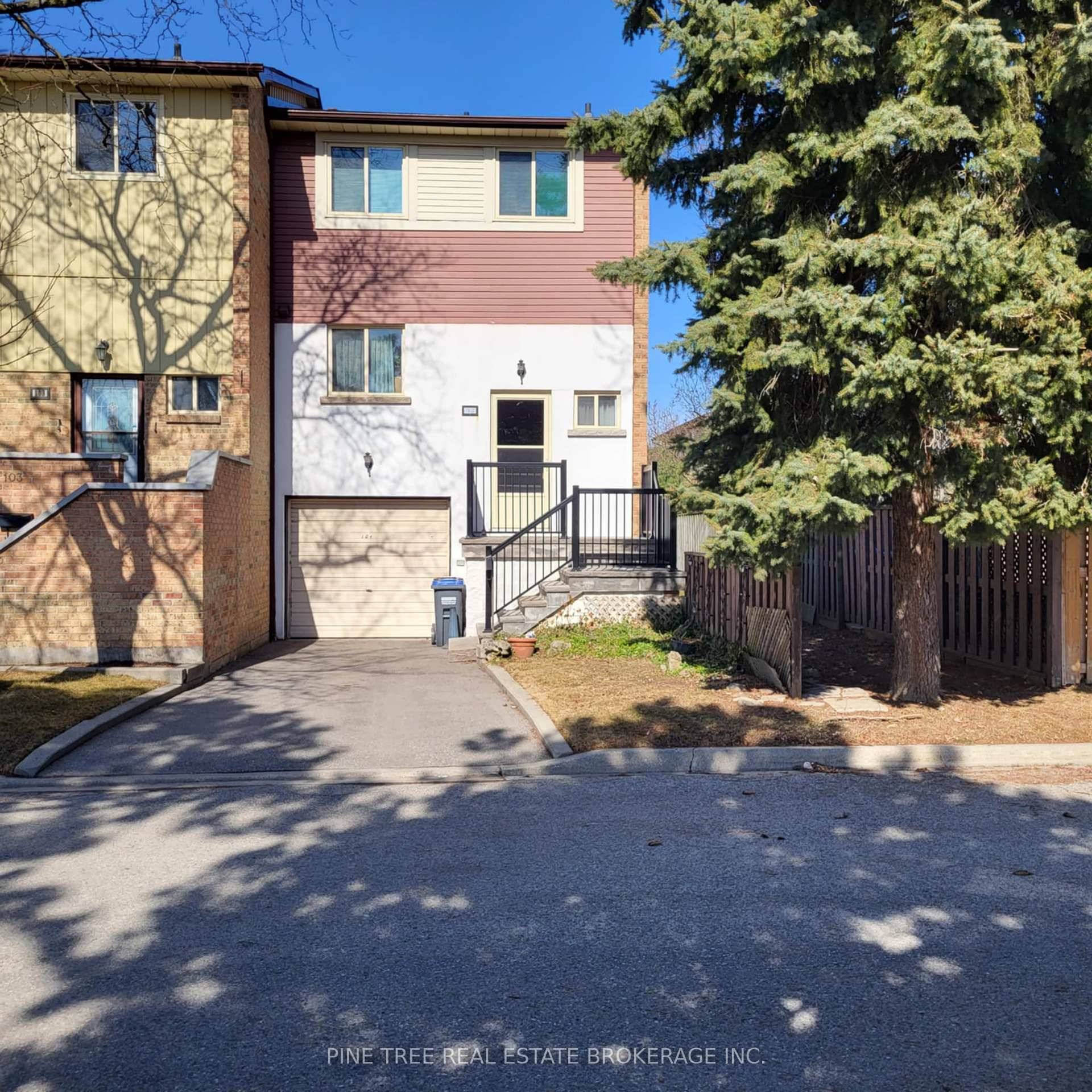 Here is your opportunity to own an afford townhome in Brampton !