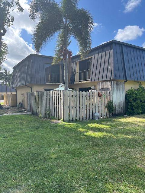 Are you looking for a Great townhome to live in or even an Investment that you can rent out ?