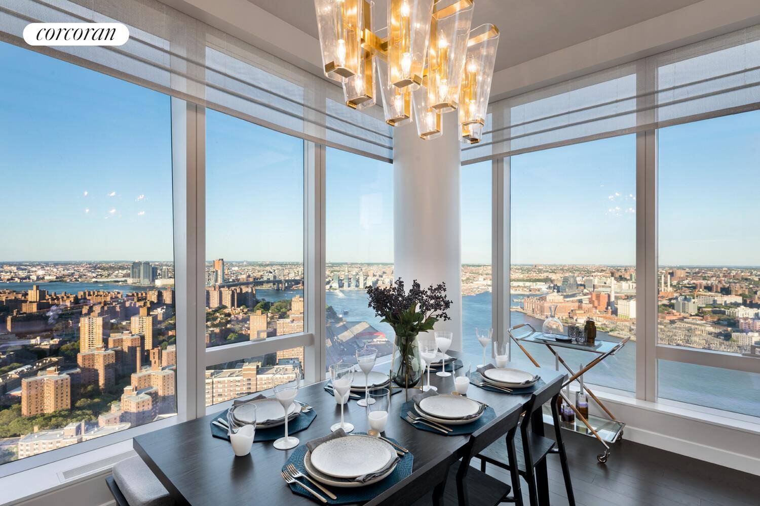 ONE MANHATTAN SQUARE OFFERS ONE OF THE LAST 20 YEAR TAX ABATEMENTS AVAILABLE IN NEW YORK CITY Sponsor Incentive FOR A LIMITED TIME ON ALL NEWLY SIGNED CONTRACTS AS OF ...