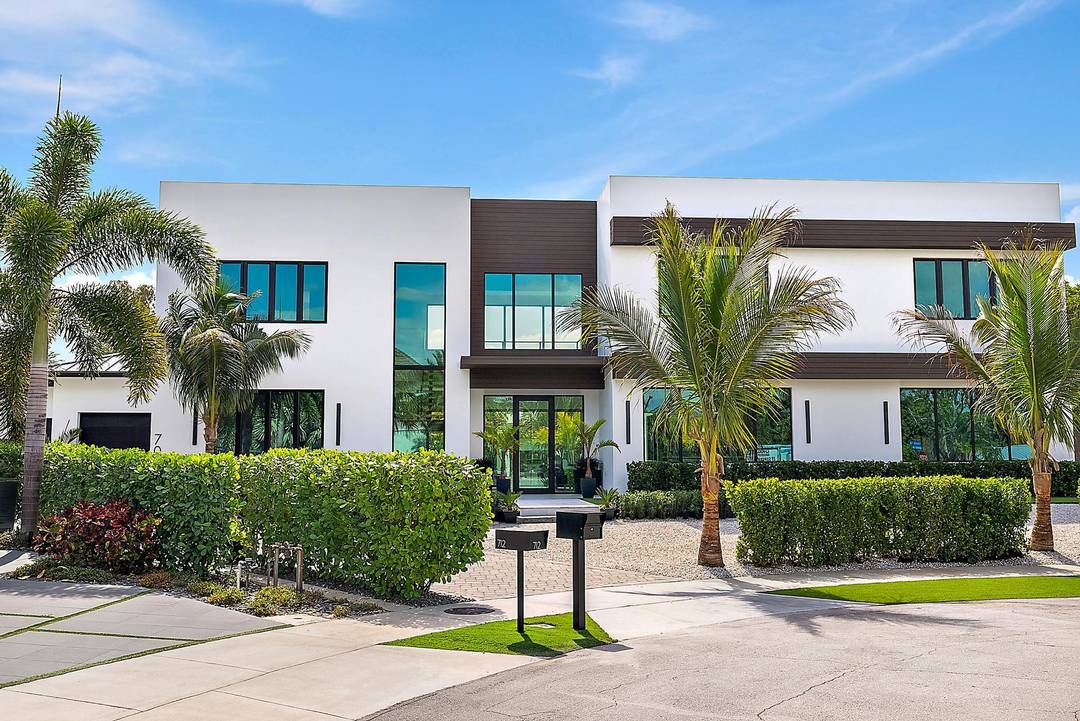 Construction has just been completed on this exceptional coastal estate showcasing sweeping Intracoastal views from one of Palm Beach County's most exclusive streets.