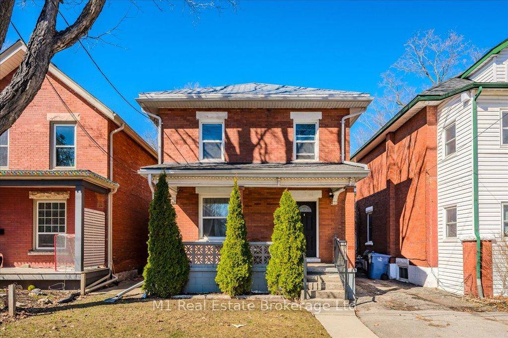 Unlock steady cash flow with this prime student rental gem in Guelph's bustling St.