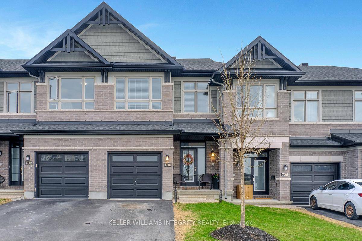This beautifully finished 3 bedroom, 2.
