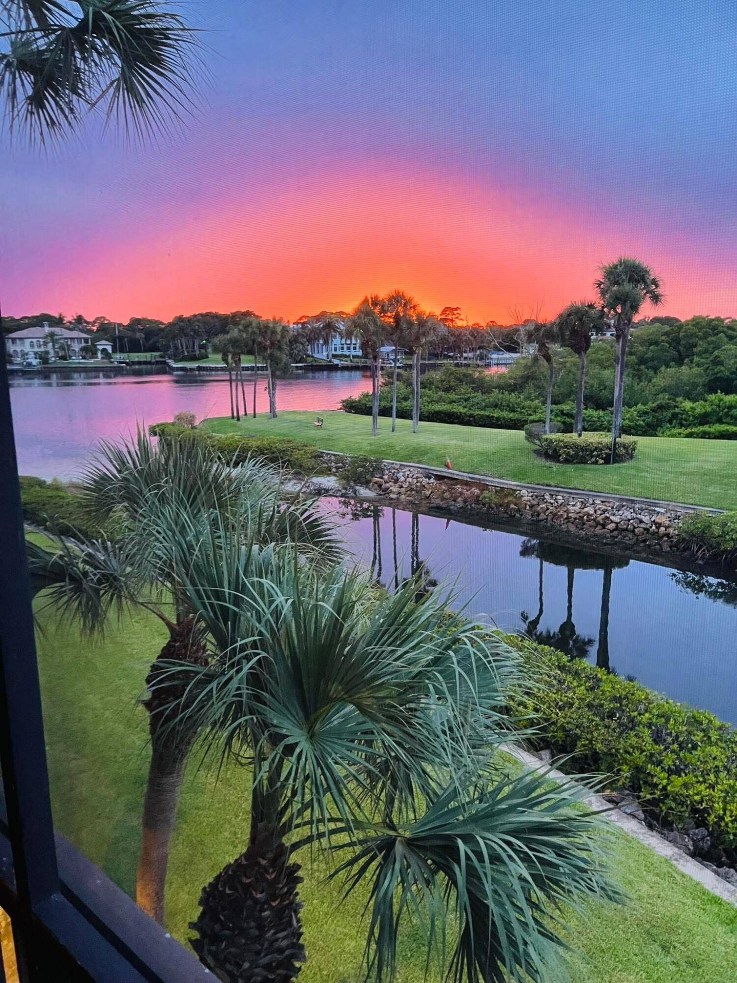 Sunday October 12 12 30pm 2 30pmDirections Marcinski Rd to left onto Tidal Pointe Marina at the Bluffs.