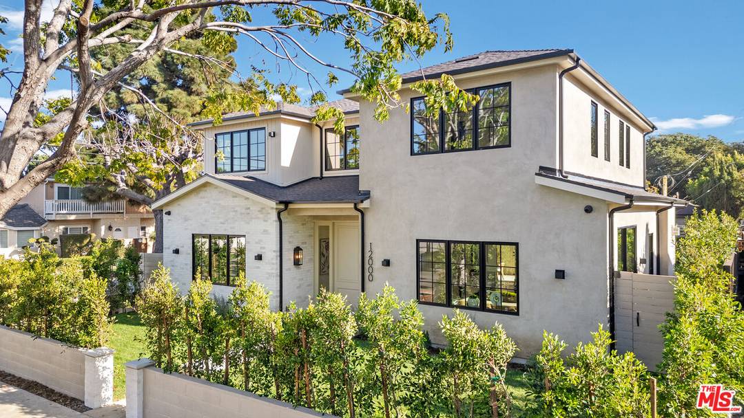 12000   Navy St 5BR Marina Del Rey La