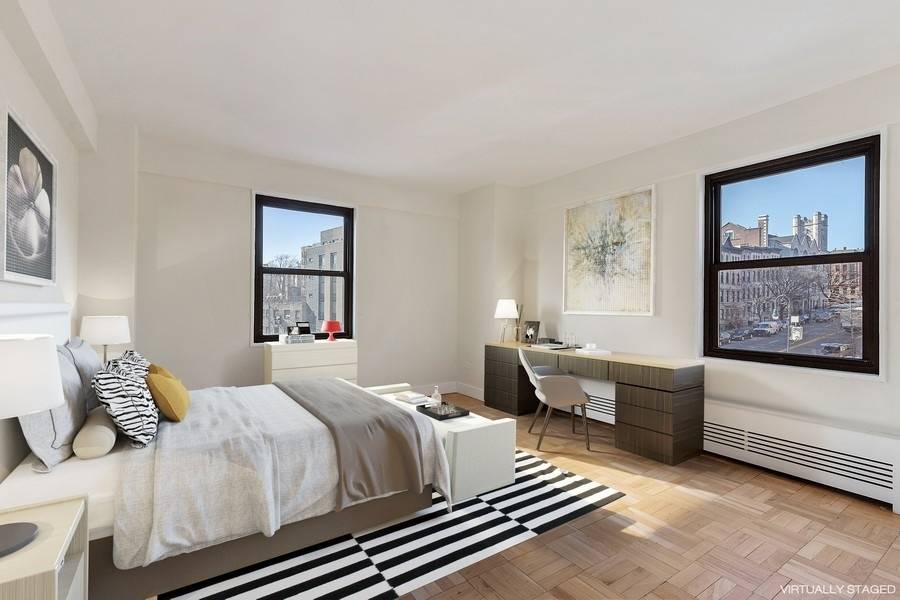Rarely available 3 BEDROOM 1.