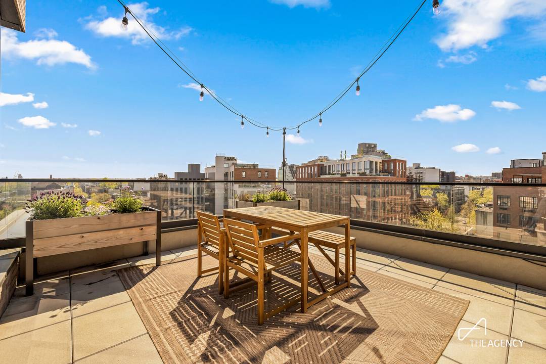 Enter a sun worshiper's paradise.