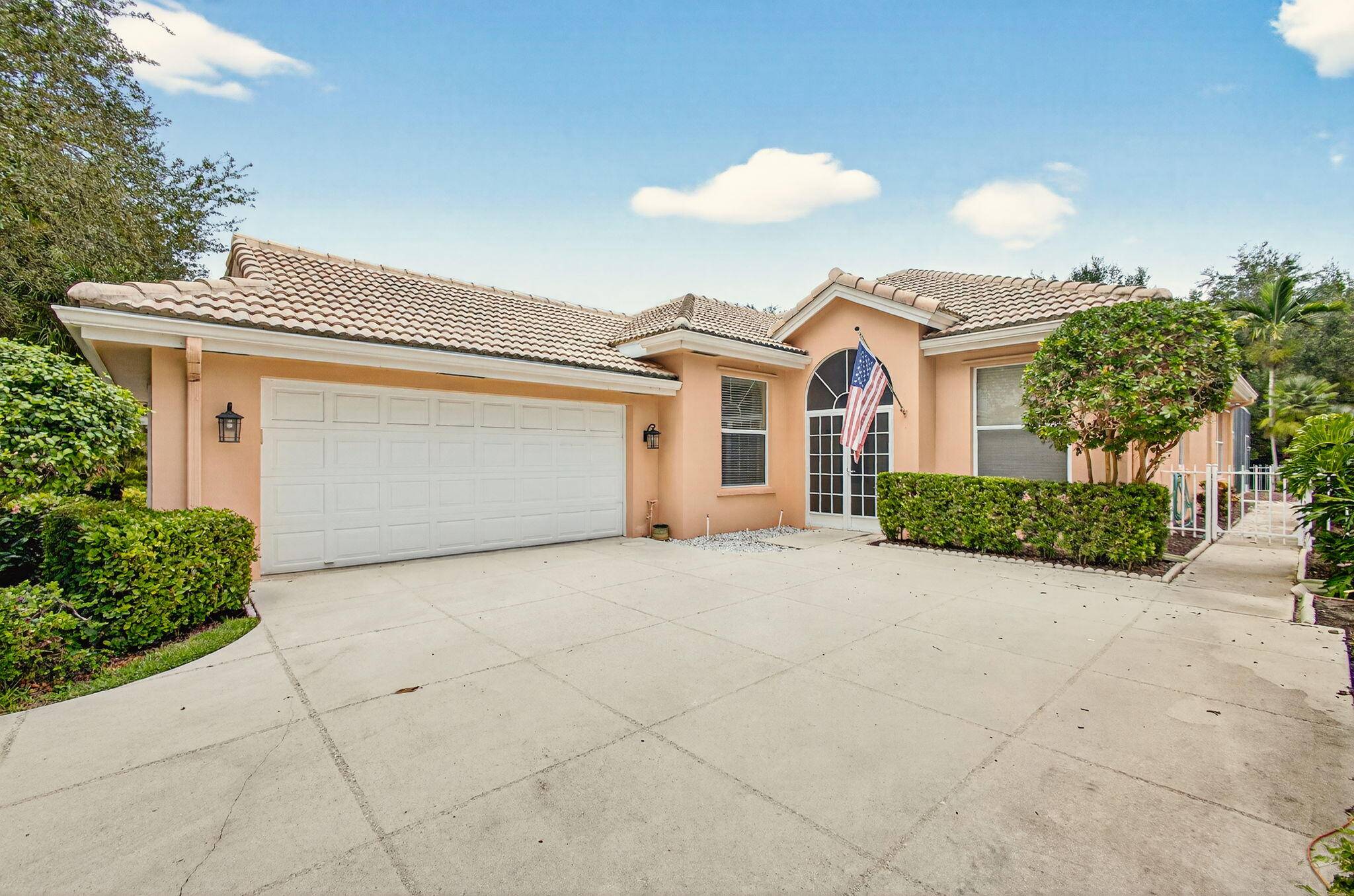 Rarely available DiVosta Hamptons 3BR home with pool on preserve !