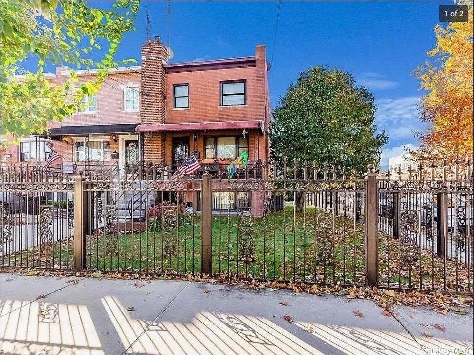 Welcome to this stunning two family home located in the convenient Throngs Neck section of the Bronx.