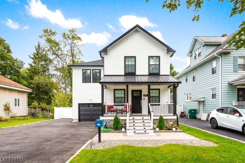 This 4 bedroom, 3 bath home combines modern finishes with everyday convenience.