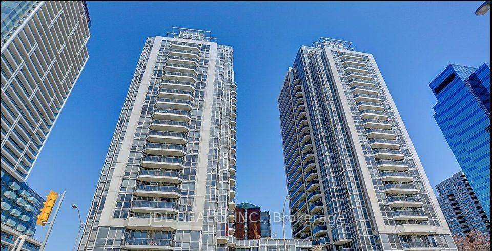 Fully Furnished 2 BR 2 WR Luxury Condo for Lease in Prime North York Location !