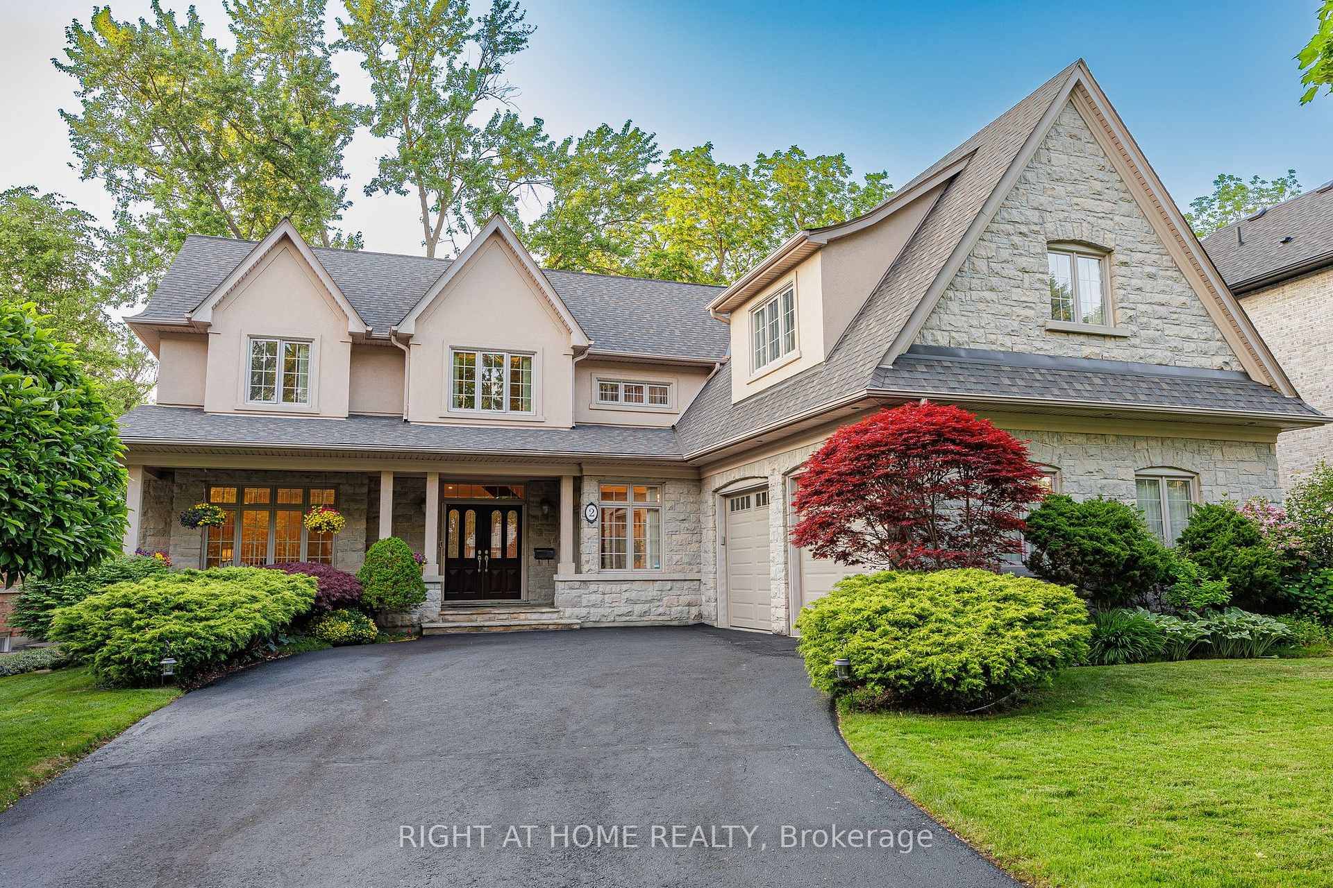Tucked away on a quiet dead end street beside the prestigious Islington Golf Club, this well maintained, custom built two storey home offers exceptional privacy and safety.