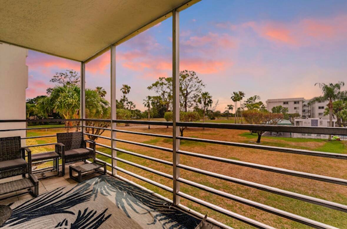 Large 2 2 with gorgeous view of the golf course and pool.