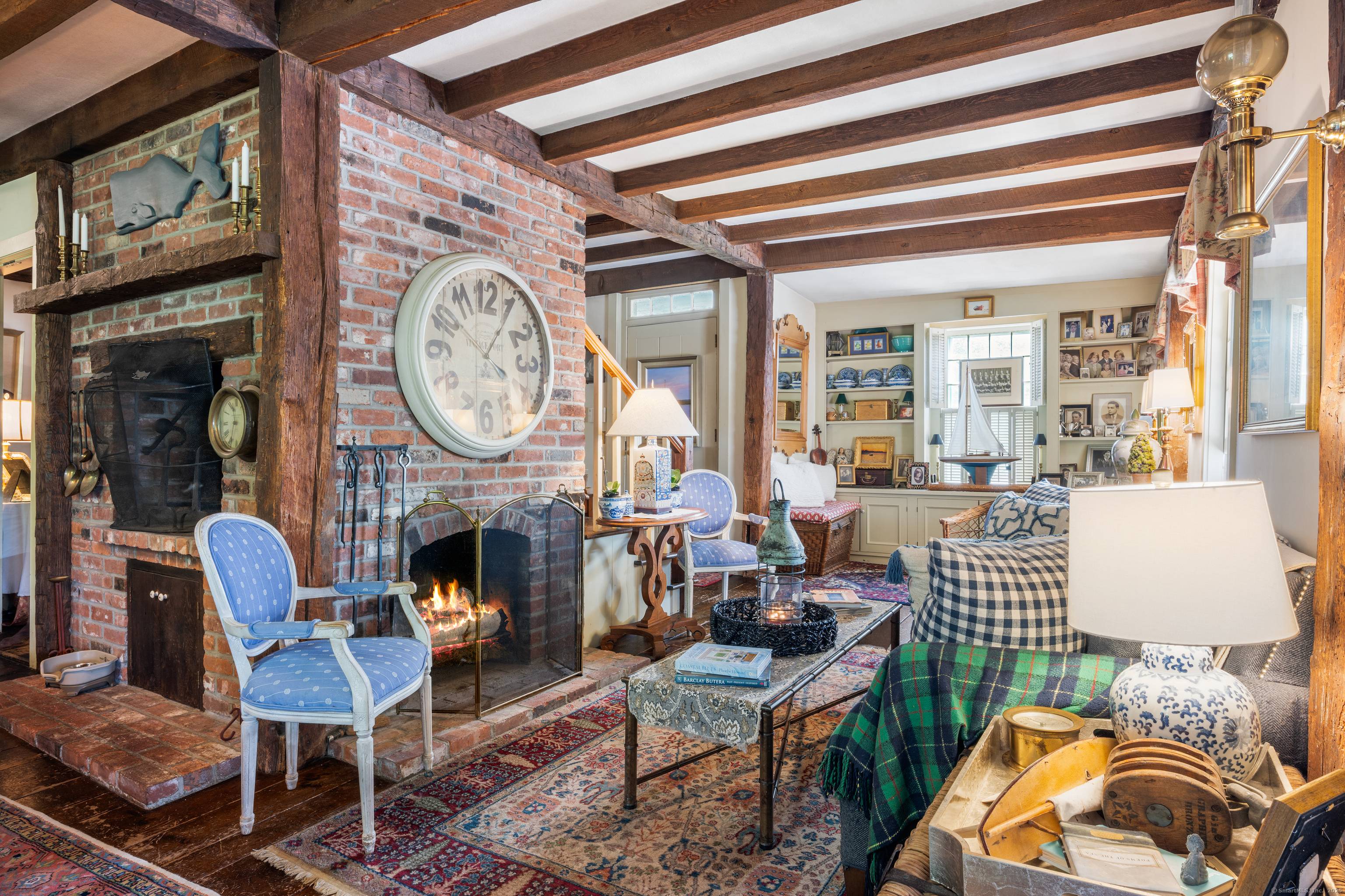 This single family residence is included in the sale of the adjacent Old Lyme Marina.