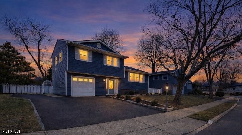 Renovated 1, 659 sqft. Split Level home w 4 Levels.