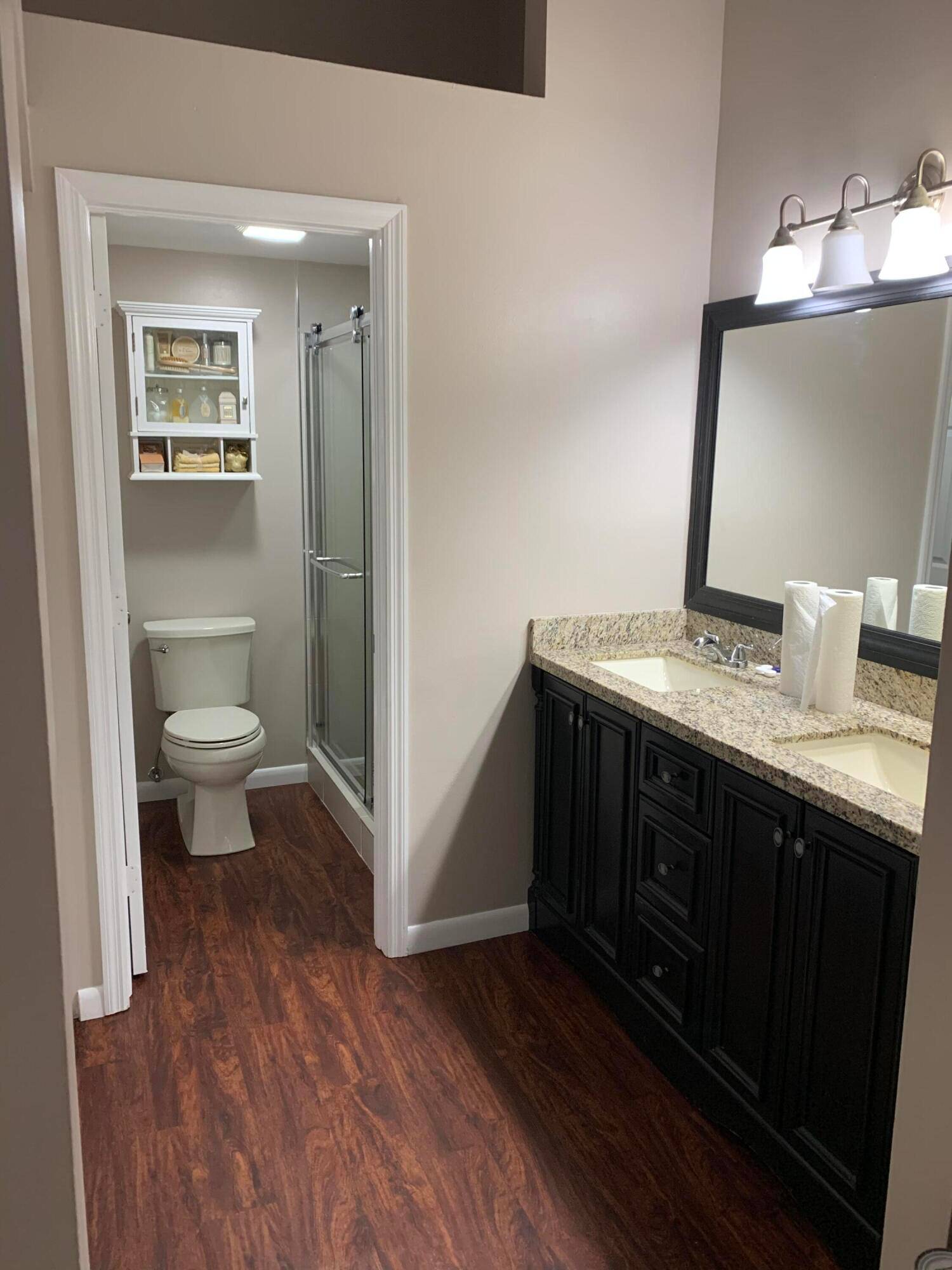 Beautifully updated condo is a true gem !