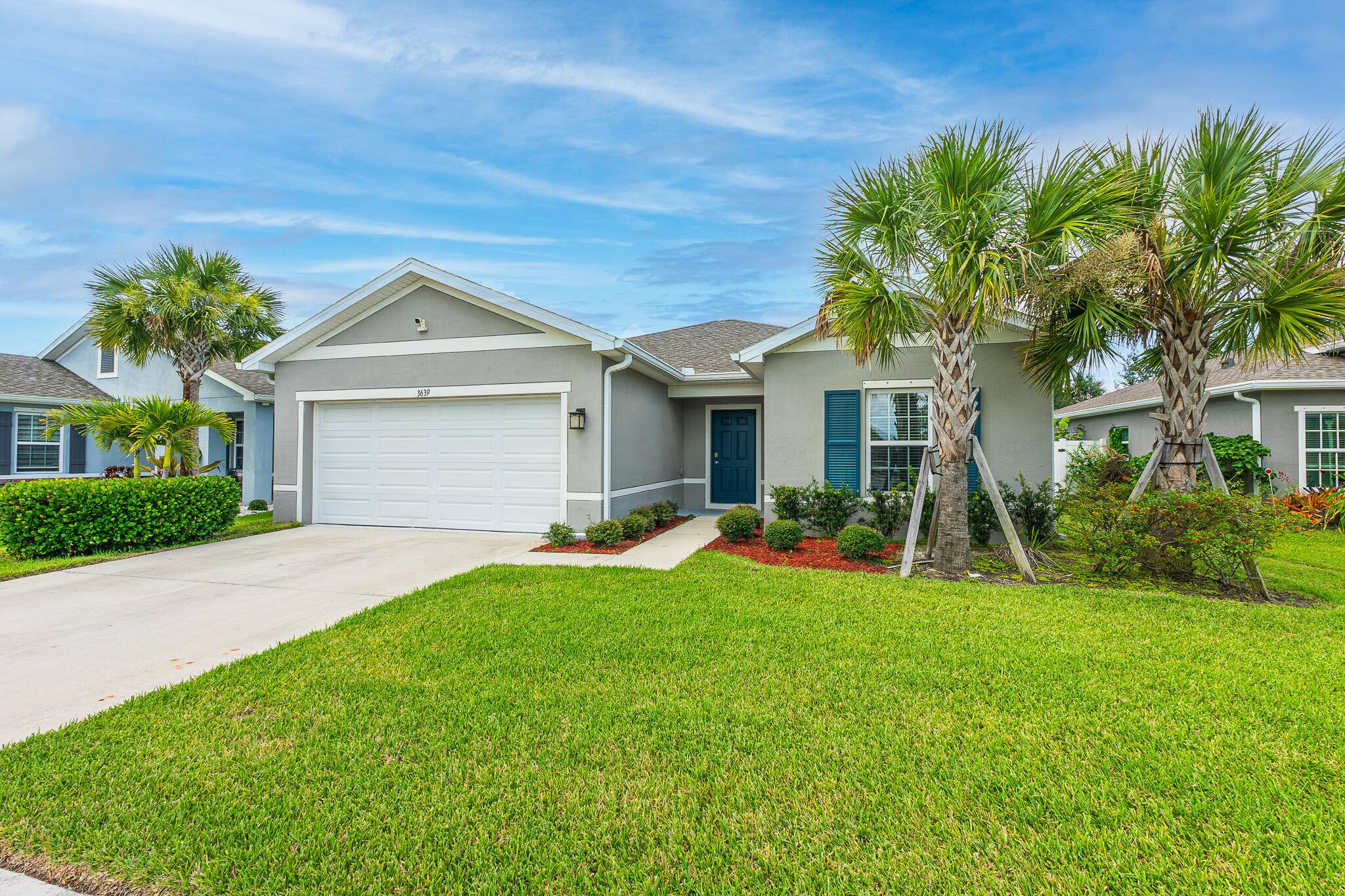 Let's Make a Deal. Check Out This Carriage Pointe, 3 Bed, 2 Bath, 2 Car Garage, CBS, Home Built In 2022.