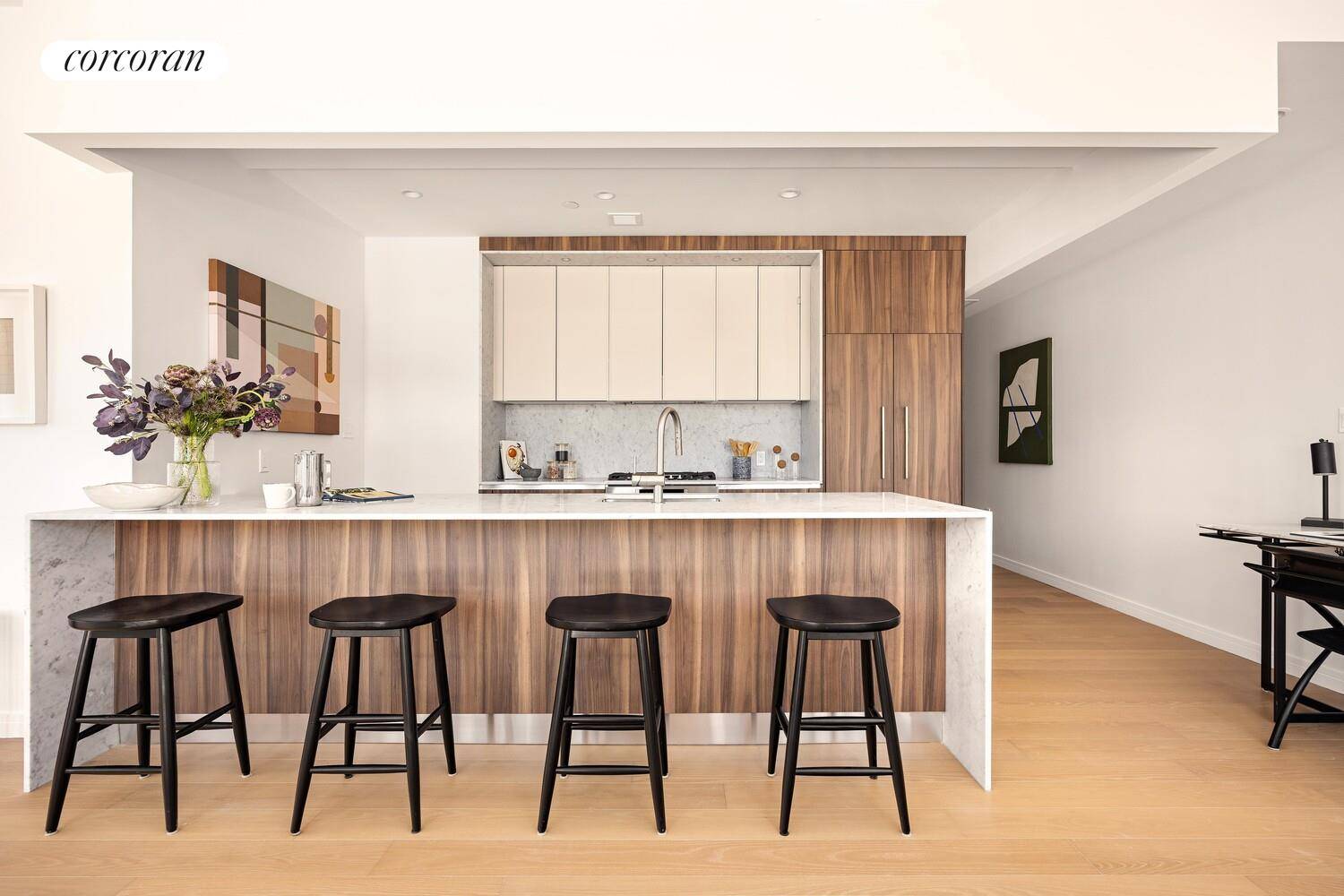 630 Grand Avenue is a unique and inviting 32 unit condo situated at the crossroads of Grand Avenue, between St.