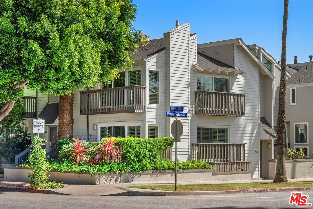 1002 20th St 3BR Santa Monica La