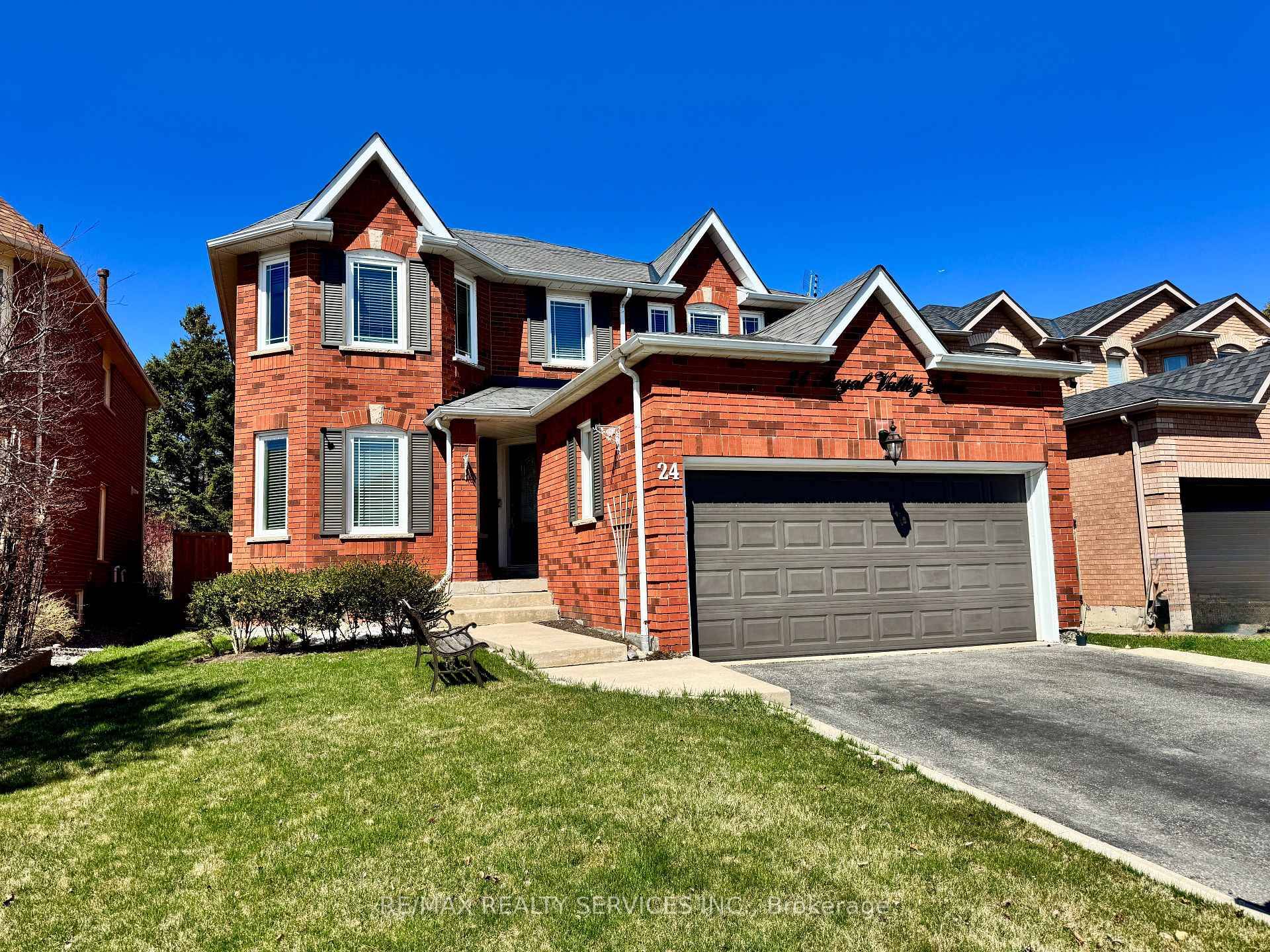Two storey, all brick detached home in Caledons prestigious Valleywood neighbourhood offers coveted privacy, with a 142 foot deep lot adorned with mature trees backing onto park.
