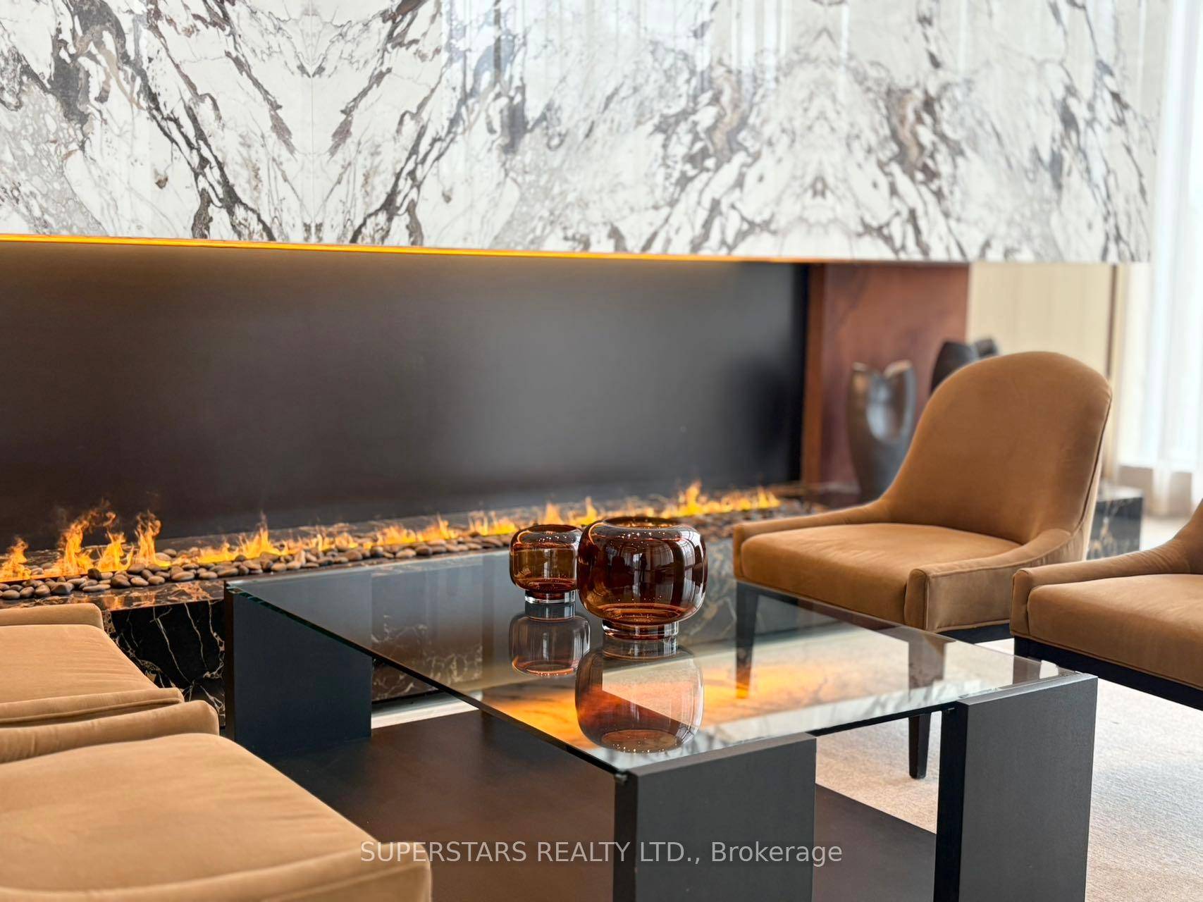 Welcome to SCALA by Tridel, an architecturally stunning condominium nestled in a serene ravine setting.