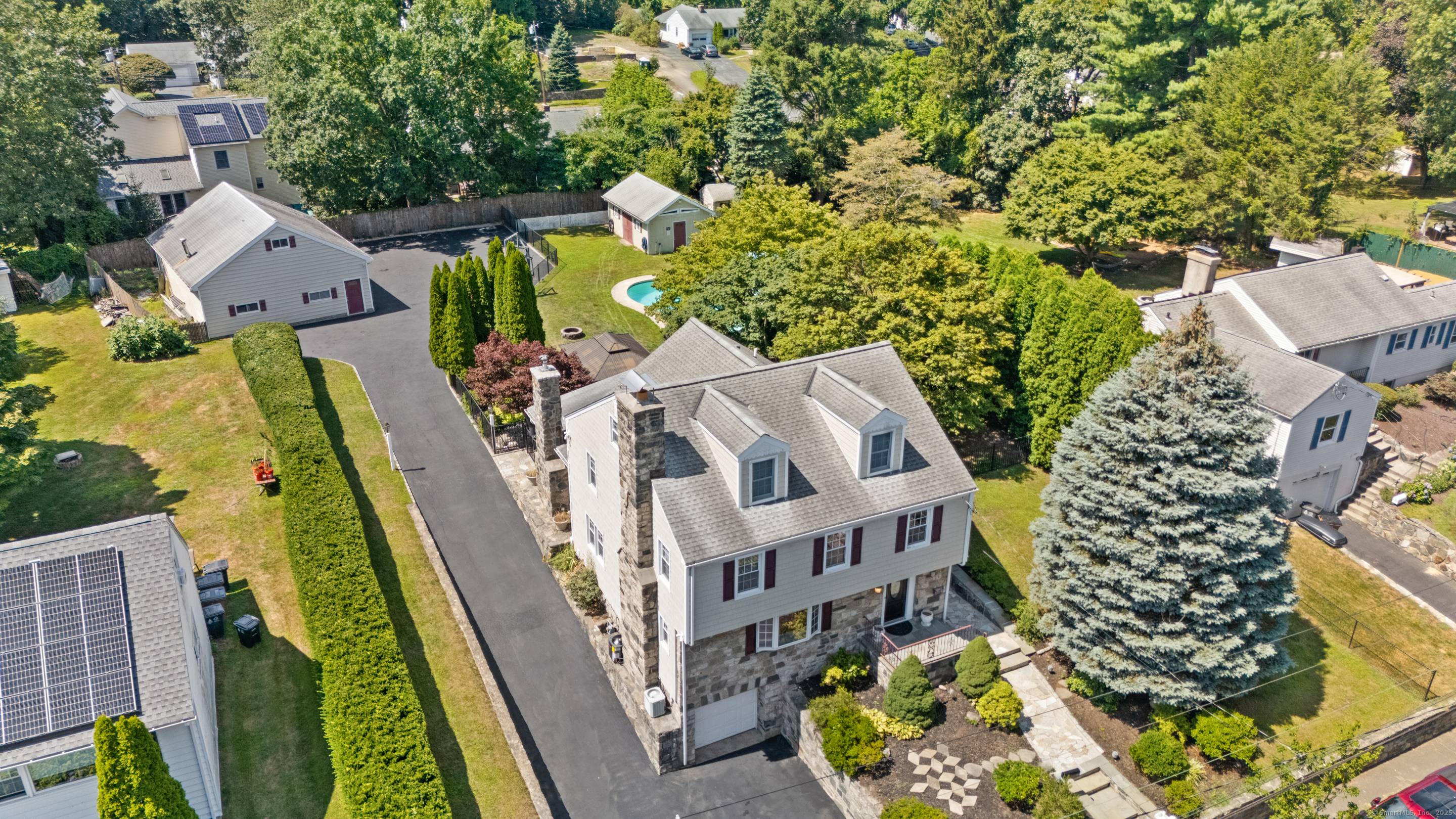 Haig Avenue is a unique oasis with all the comforts of home !