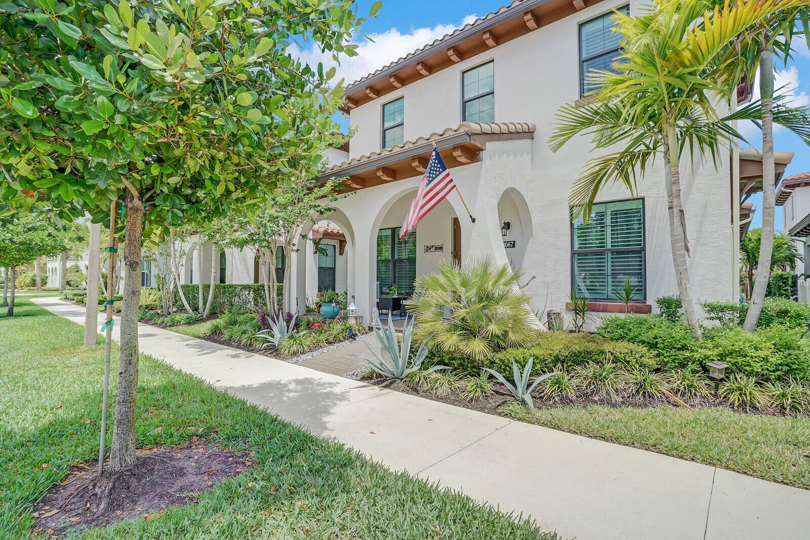 This house is located at Neighborhood 1 at ALTON !