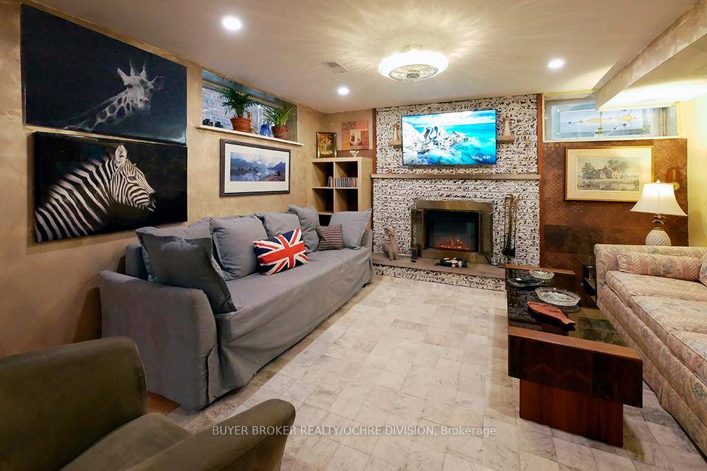 New Rebuilt Deluxe Reno !