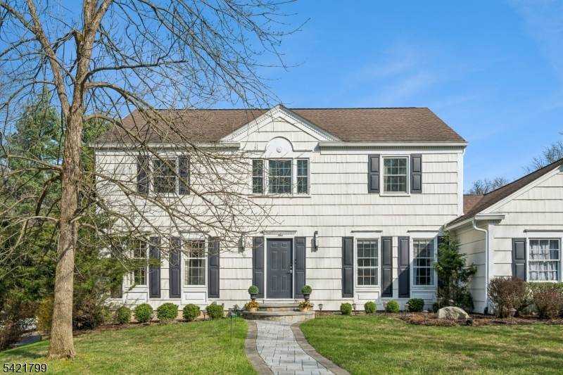 Beautifully updated 4 bedroom, 2.