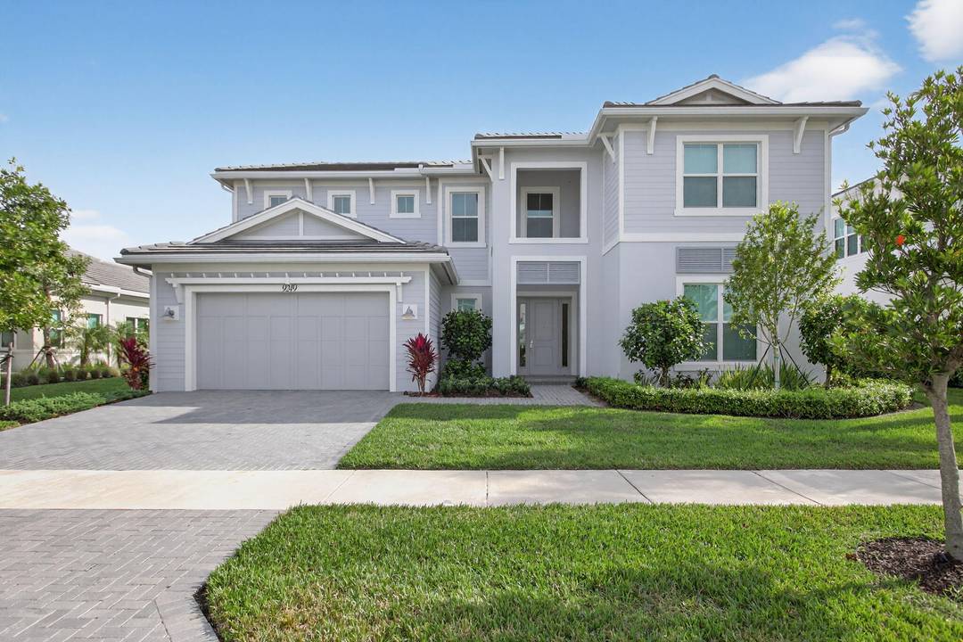 Located in the highly sought after Avenir community in Palm Beach Gardens, this four bedroom residence is set on a wide lakefront lot, offering a refined balance of space, comfort, ...