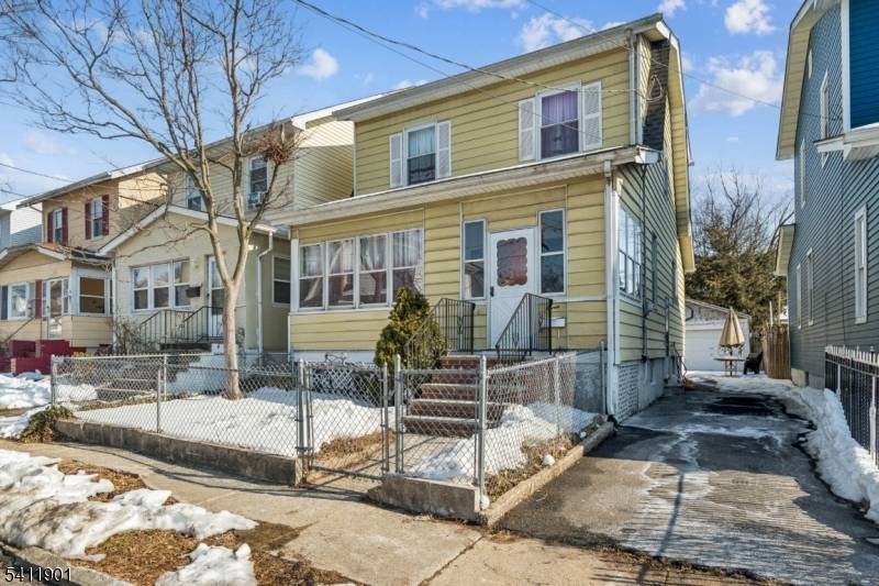 Property taxes, 2024 are 7, 052.