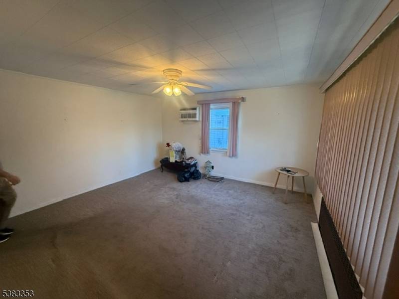 This 2 Family has a lot of potential.