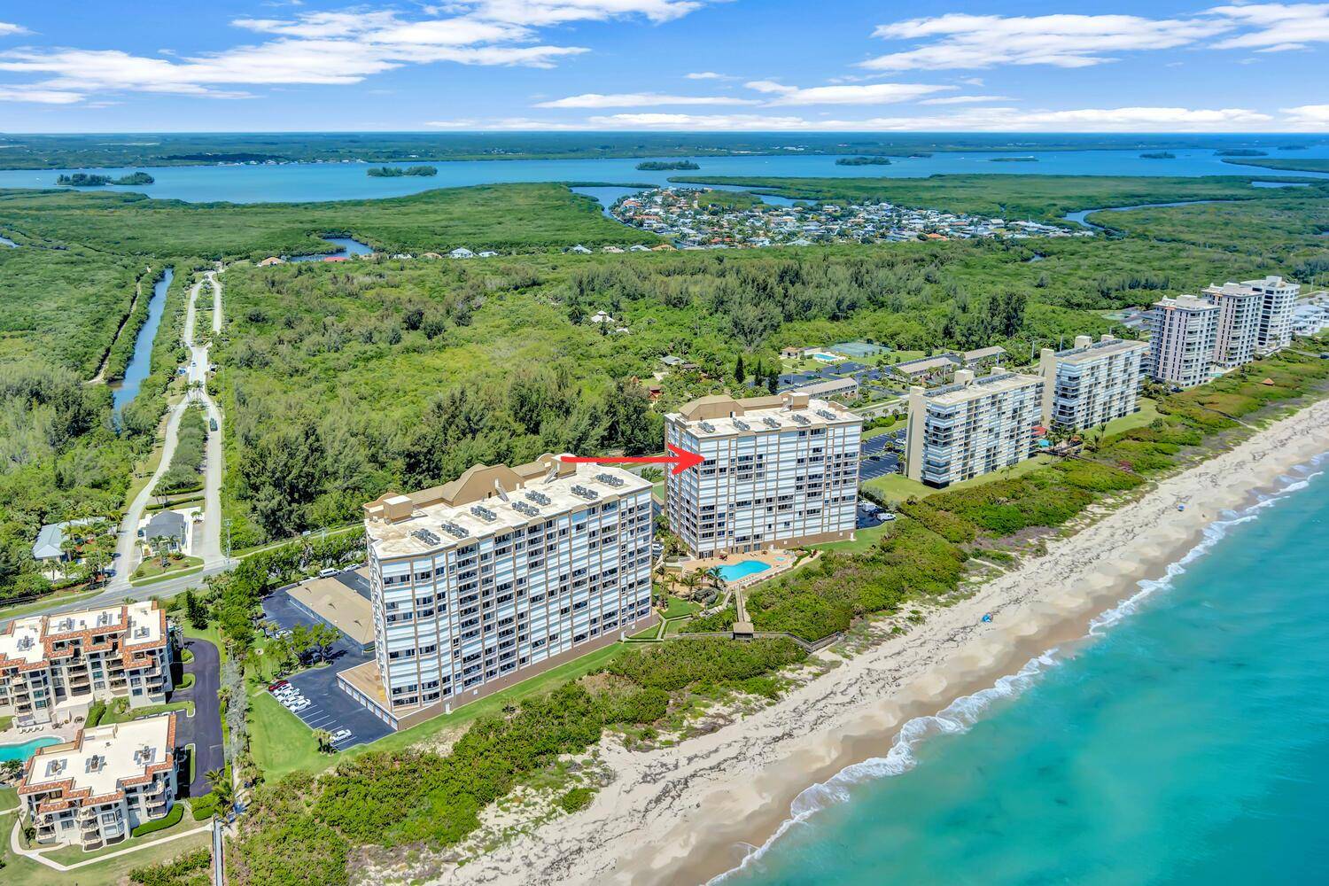 Available to lease Jun Oct.