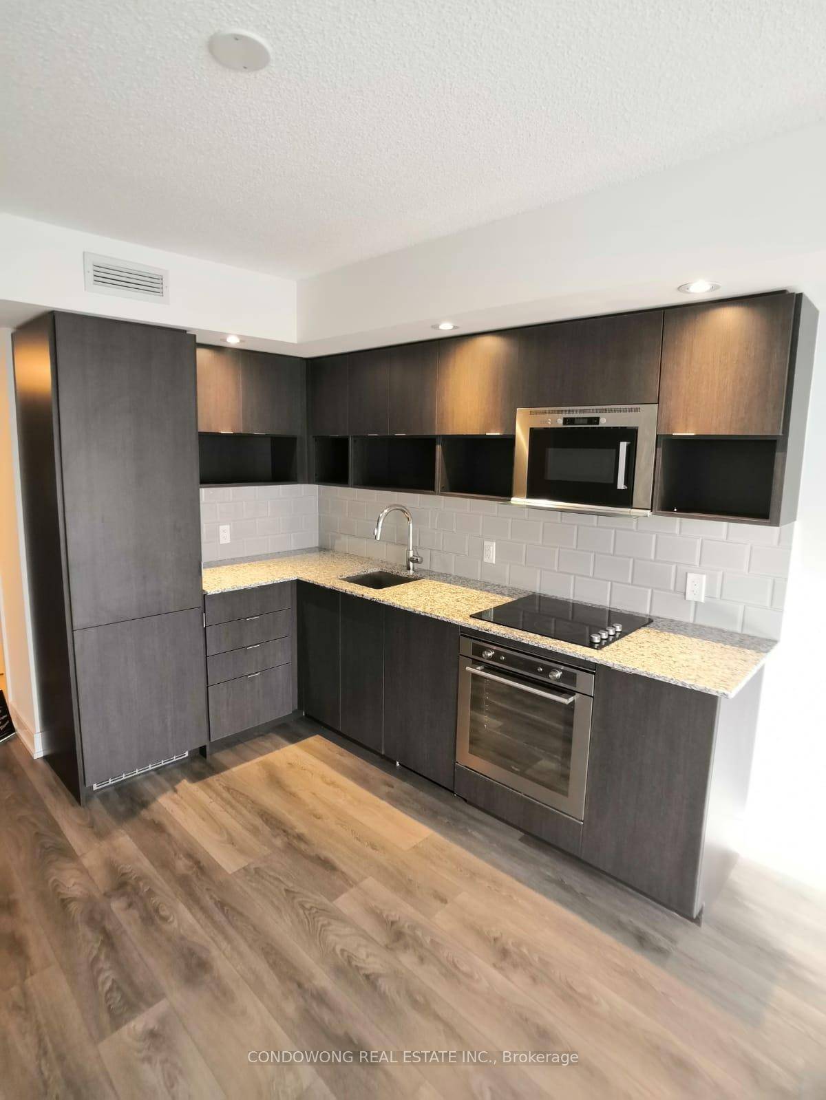 1 B Den Unit In Alter Condos Built By Tridel.