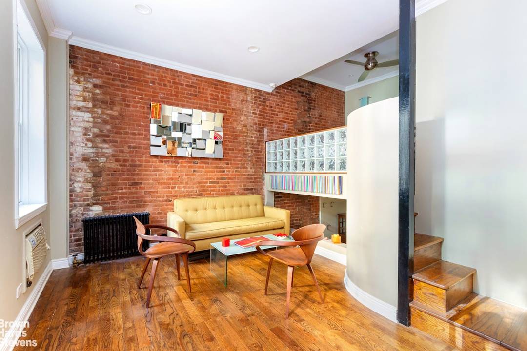 OUTDOOR LOVER'S OASIS with in unit W D !