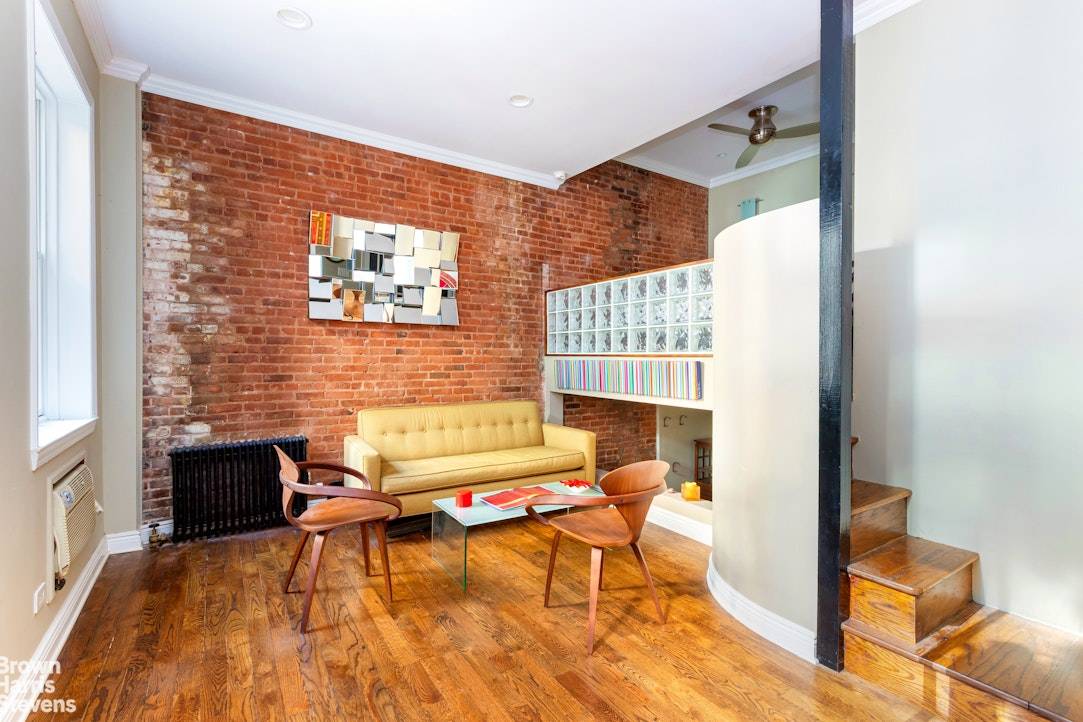 OUTDOOR LOVER'S OASIS with in unit W D !