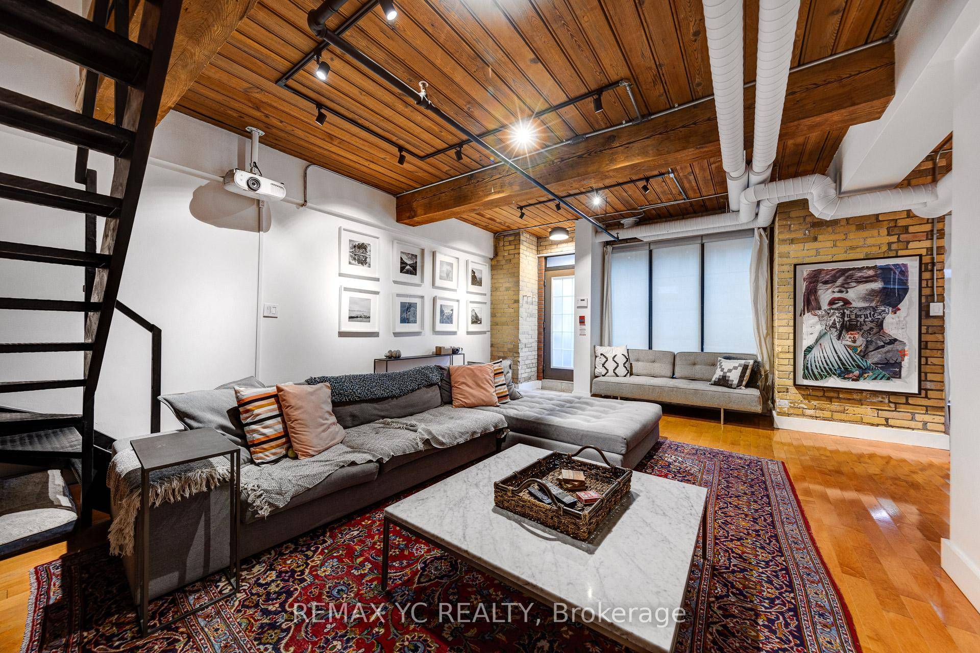 Don't Miss This Rare, True Authentic 2 Storey Loft Unit, Approximately 1, 500 sqft of living space Located Just West of Spadina Wellington.