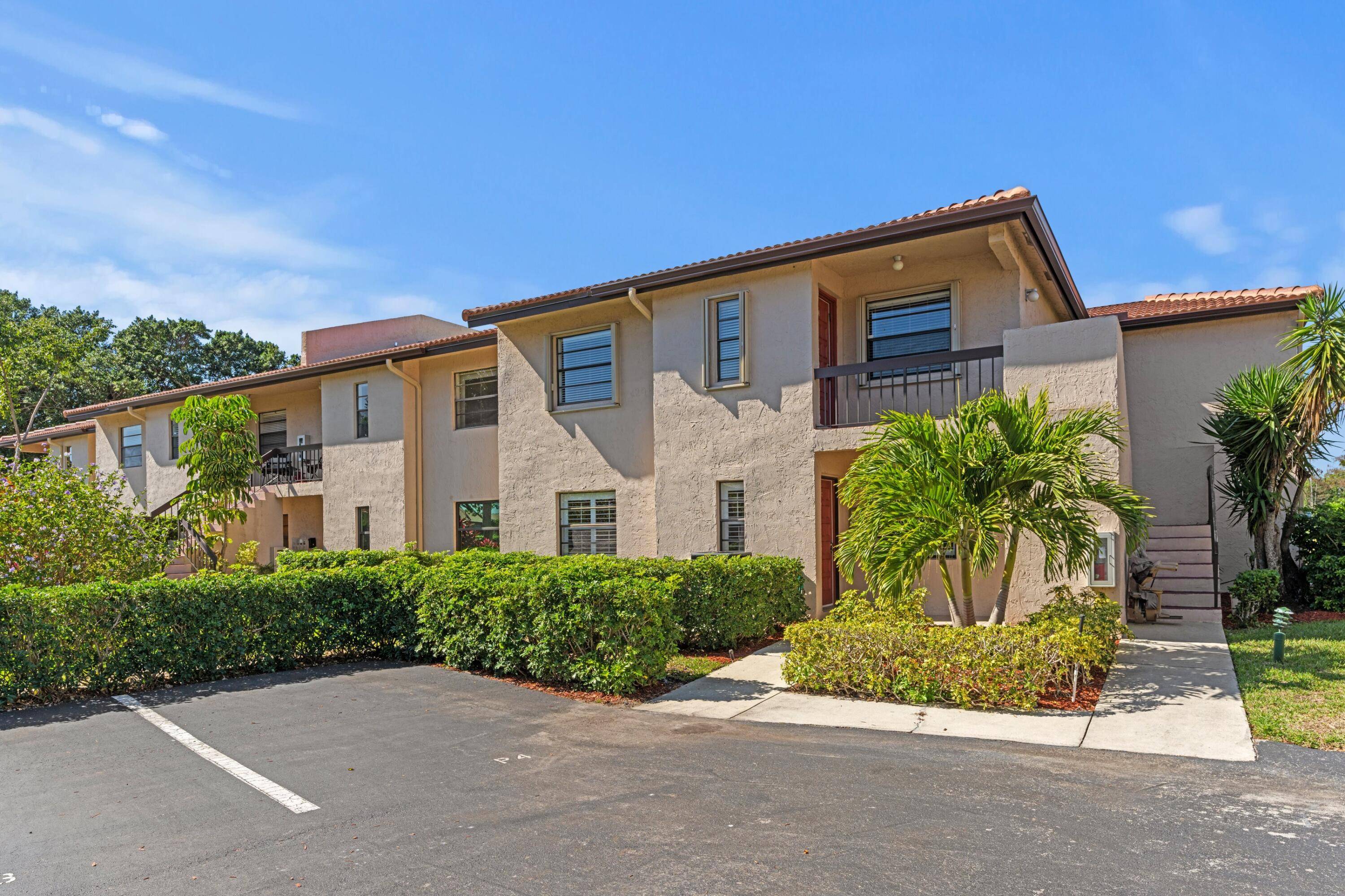 GORGEOUS WATERFRONT CONDO COMPLETELY REMODELED FIRST FLOOR CORNER UNIT AMAZING LAKE AND GOLF VIEWS NEW ROOF 2025 A C 2024 FURNITURE NEGOTIABLE Bright Open Floor Plan LED Recessed Lighting Tile ...