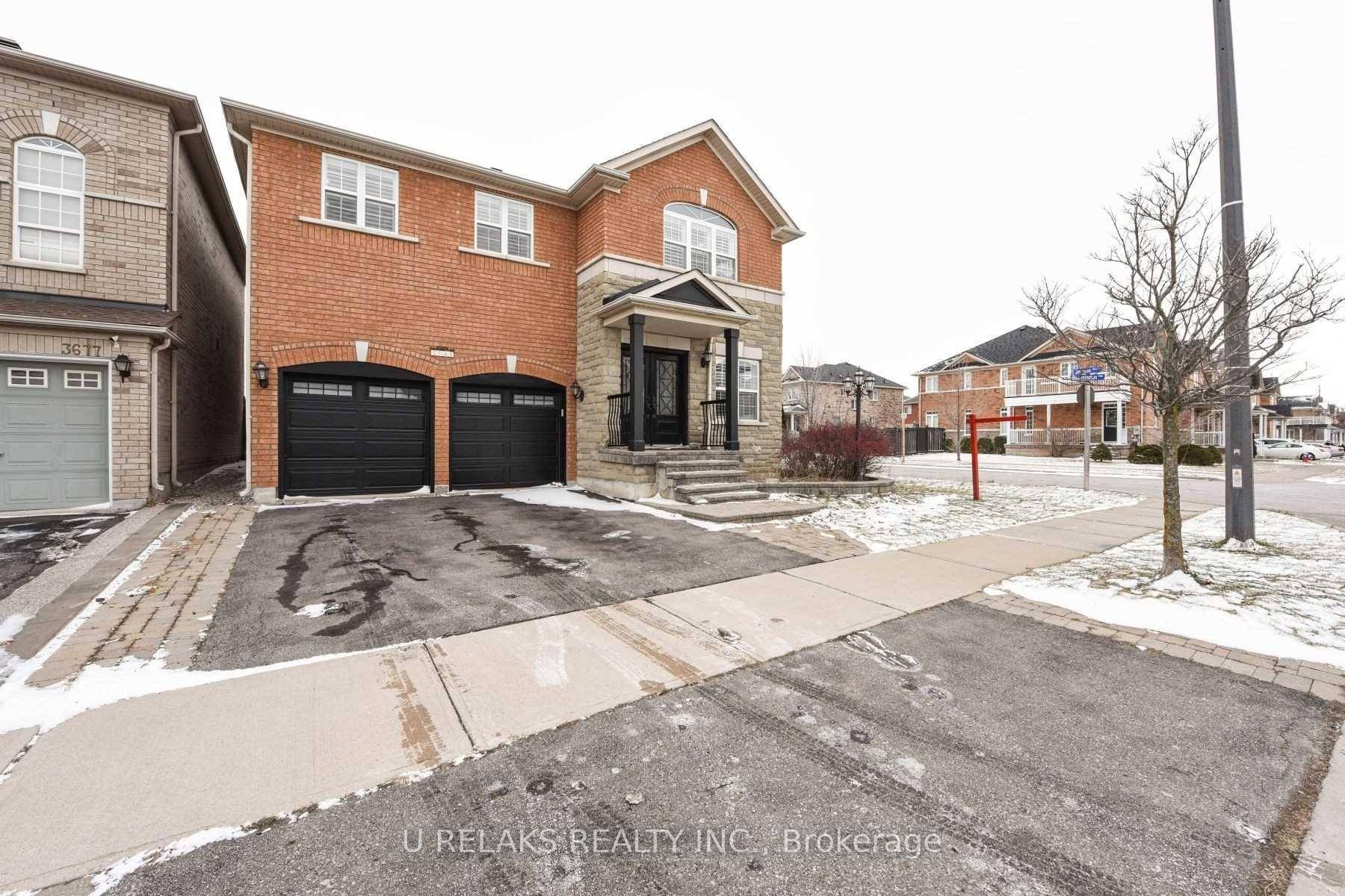 This luxurious and bright 5 bedroom, 4 washroom designer family home sits on a premium corner fully fenced lot with 4 total parkings.